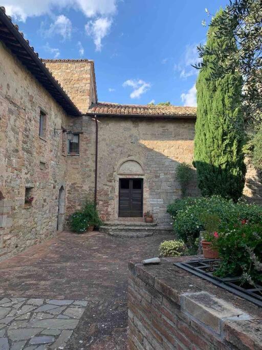 Medieval Tower In Umbria With Swimming Pool Montelagello Экстерьер фото