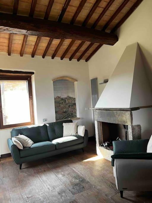 Medieval Tower In Umbria With Swimming Pool Montelagello Экстерьер фото