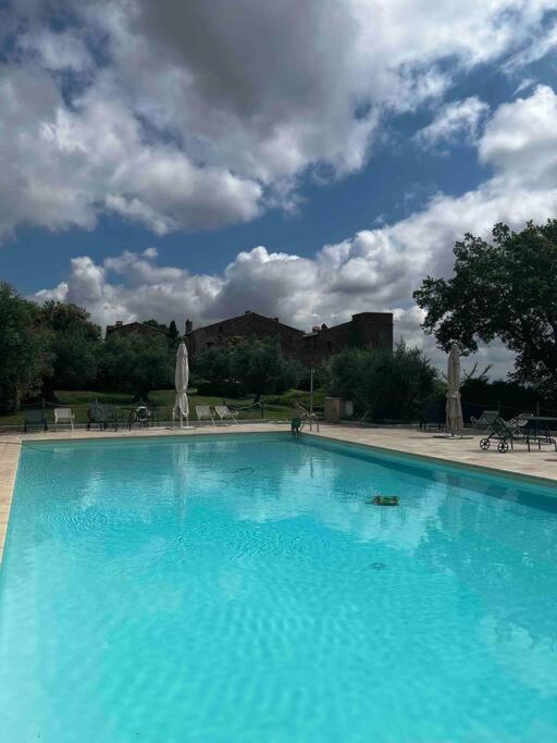 Medieval Tower In Umbria With Swimming Pool Montelagello Экстерьер фото